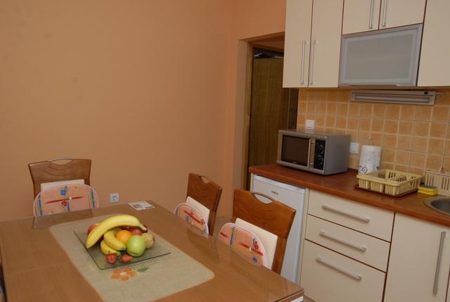 Apartments Dosljak 티바트 외부 사진