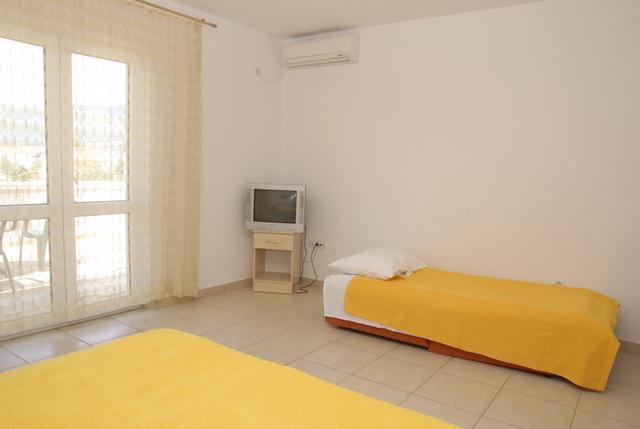 Apartments Dosljak 티바트 외부 사진